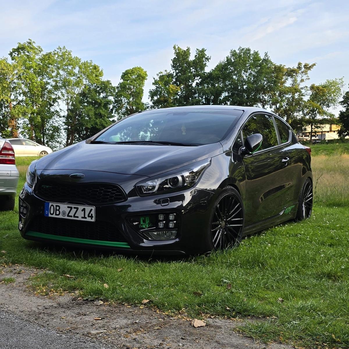 Kia pro_cee'd / ProCeed 1.6 T-GDI GT-Challenge p...