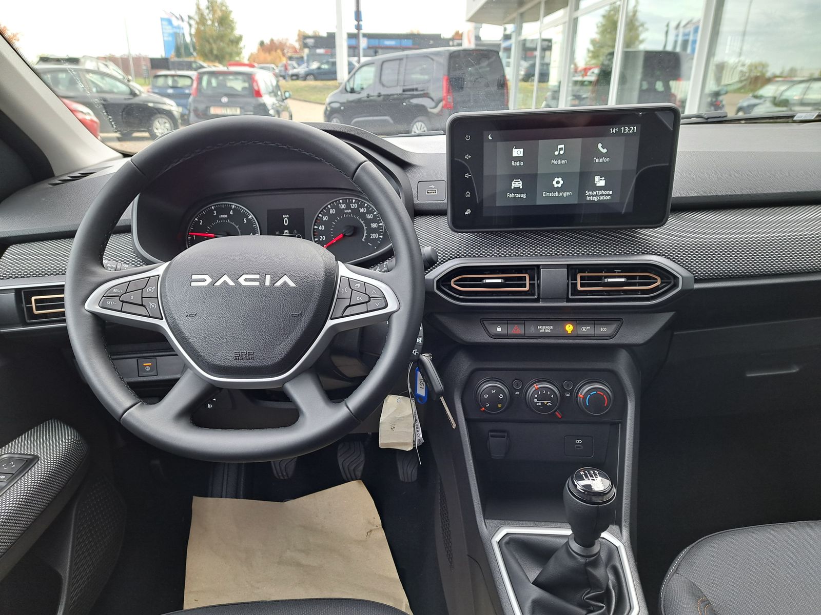 Fahrzeugabbildung Dacia Sandero Stepway Expression SITZHEIZUNG KAMERA