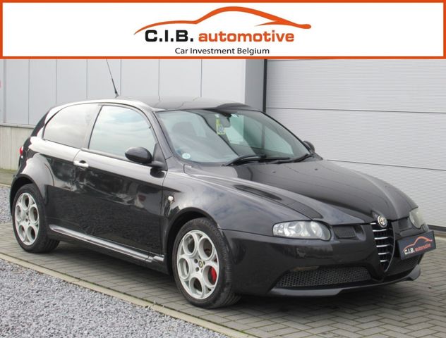 Alfa Romeo 147 3.2i V6 24v GTA / Selespeed Aut. / RHD / Led