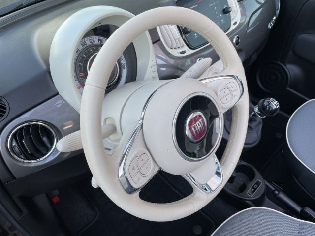 Fahrzeugabbildung Fiat 500C Cabrio 1.0 Mild Hybrid Lounge Einparkhilfe