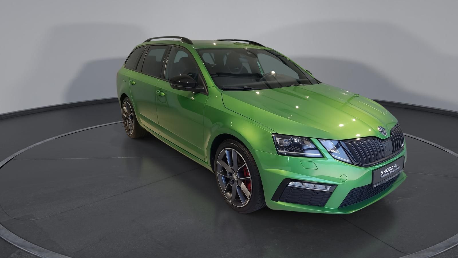 Skoda OCTAVIA COMBI RS 2.0 TSI DSG SmartLink foto 25