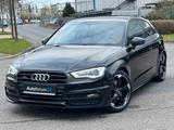 Audi A3 S line Sportpaket quattro*1.Hand*Navi*PDC*SHZ - Audi A3 Limousine Line sportpaket mit Diesel-Antrieb