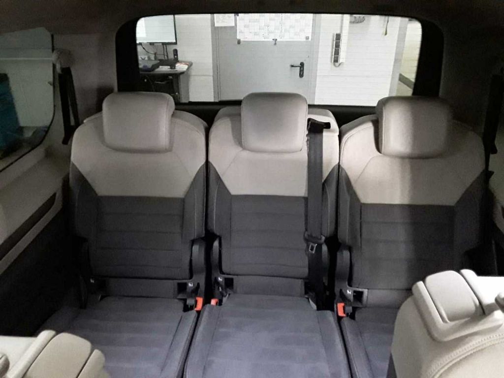 T7 Multivan 2.0 TDI Style lang AHK/Pano/Standhzg