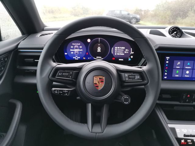 Fahrzeugabbildung Porsche Macan 4 |ACC|22"|Pano|3.Disp|SportChro|PASM|360°