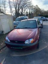 Ford Fiesta  TÜV seid Sep ideal als Anfän... - gebrauchte Ford Fiesta aus dem Jahr 2000