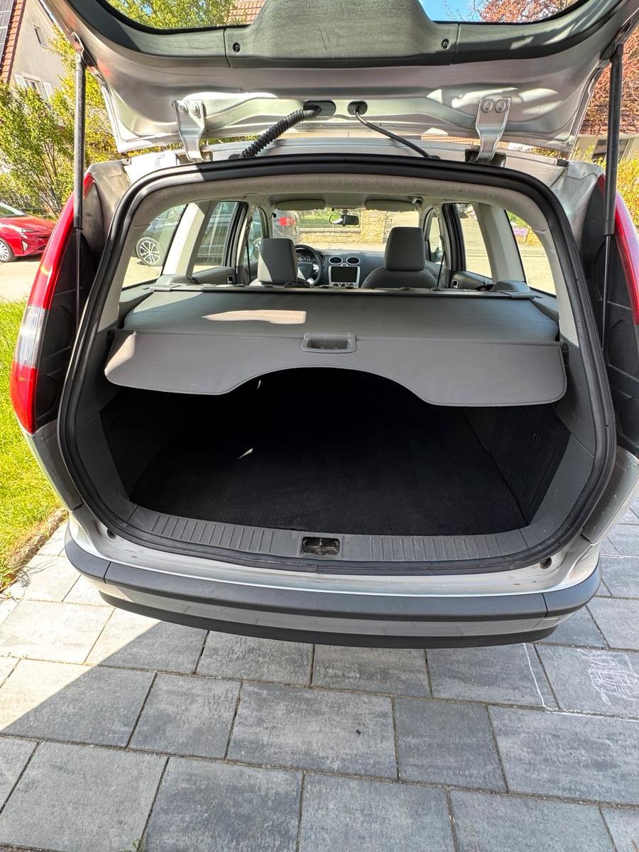 Ford Focus 2007 — photo 9