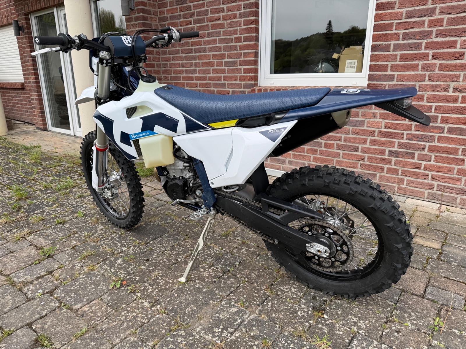 Husqvarna FE 501 Modell 2026 *90km*2,5BS*