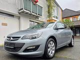 Opel Astra J Sports Tourer Selection *1-Hand* - Opel Astra: Sports Tourer Selection