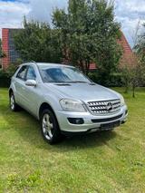 Mercedes-Benz Mercedes ML 350 4 Matic - aus 2007: Mercedes Ml