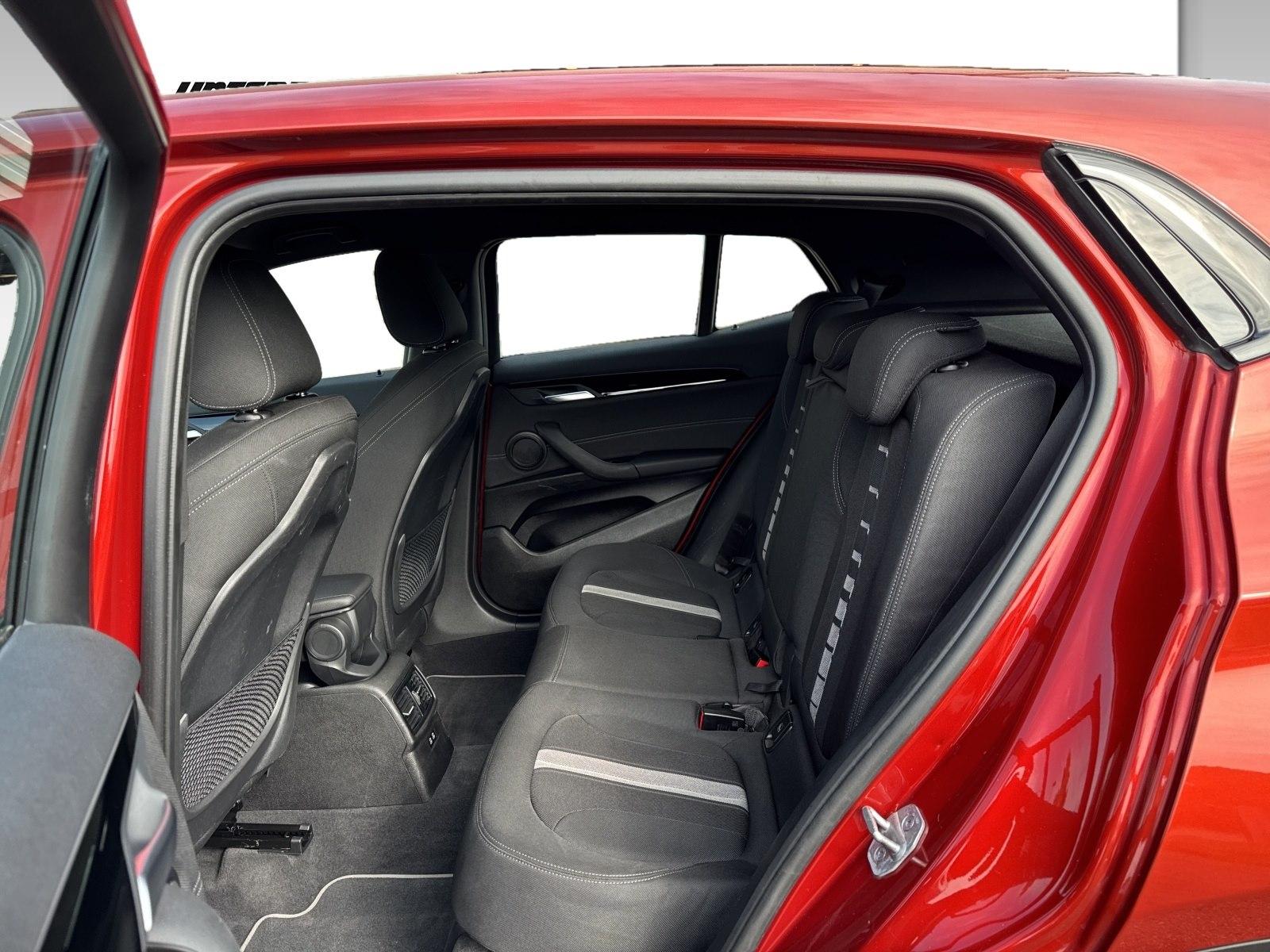 BMW X2 sDrive18i SHZ LED DAB, миниатюра 11