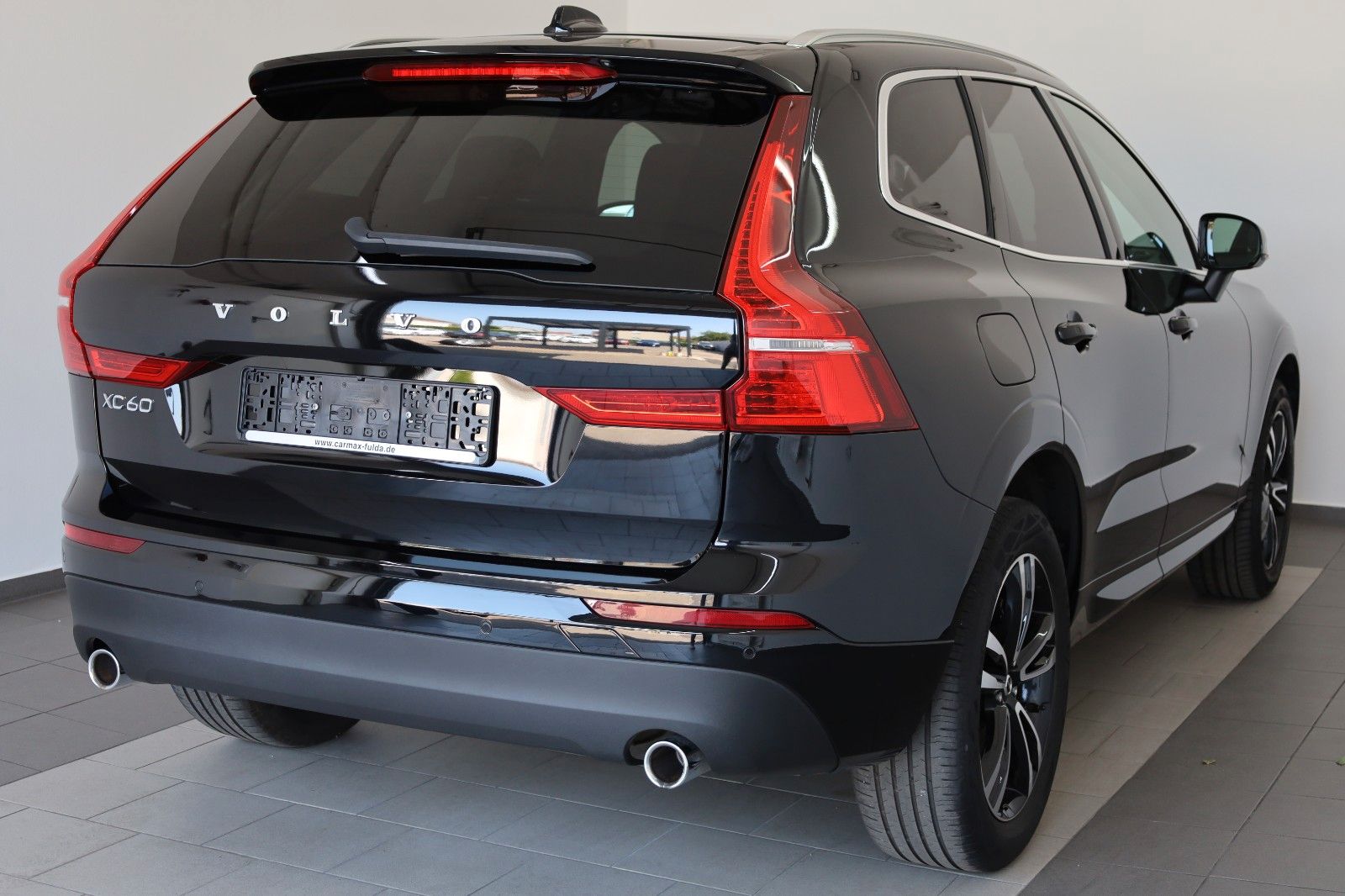 Fahrzeugabbildung Volvo XC60 Momentum Pro T.Leder,Navi,LED,Kamera,Apple