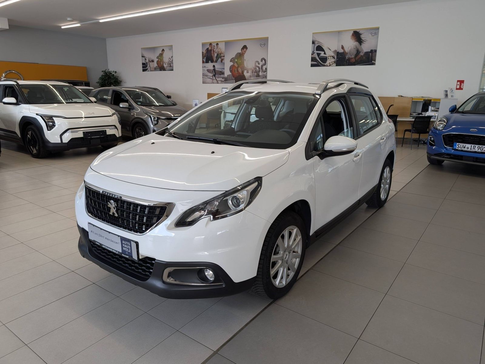 PEUGEOT 2008