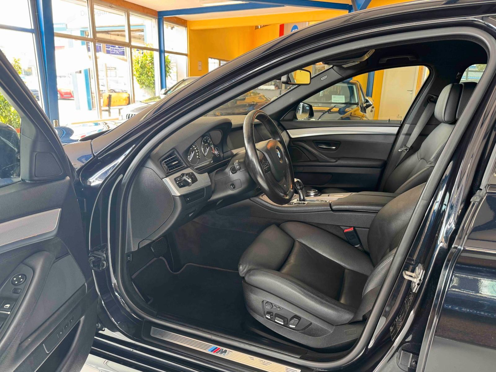 BMW 530d 5 Touring M-PAKET-/HUD-/LEDER-/S-CLOSE
