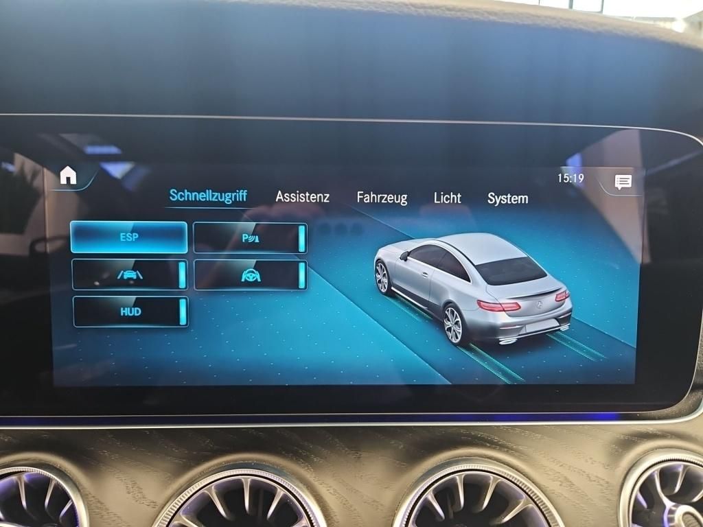 Fahrzeugabbildung Mercedes-Benz E 400 d 4M Coupé AMG ACC Sitzklima Airmatic HUD