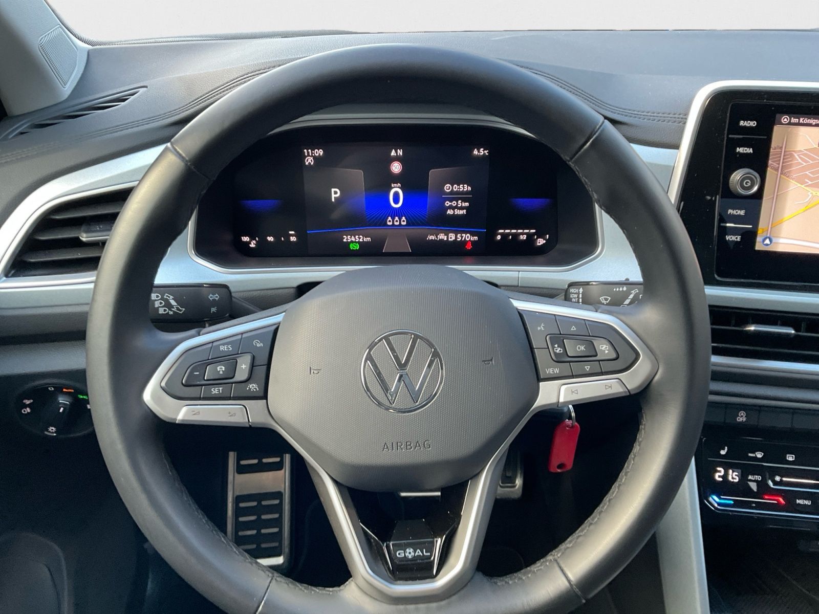 Volkswagen T-Roc - Bild 12