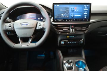 Ford Kuga ST-Line 1.5 AT AHK Navi Pano Kamera