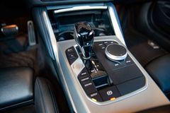 BMW M440i xDrive Coupe*HUD*SHD*PDC*SHZ*LED*18"*