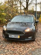 Ford Focus Titanium Facelift TÜV bis 11/27