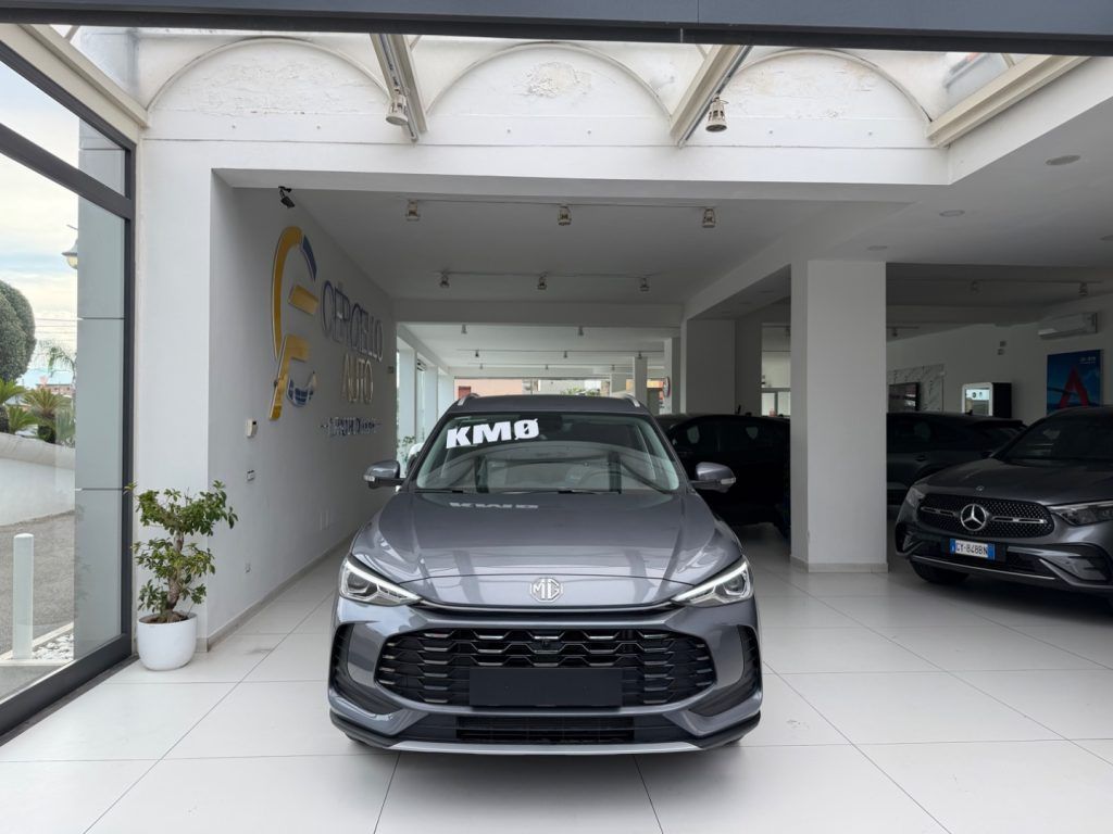 MG ZS 1.5 Hybrid+ Luxury tua da e249,00 mensili imagem 3