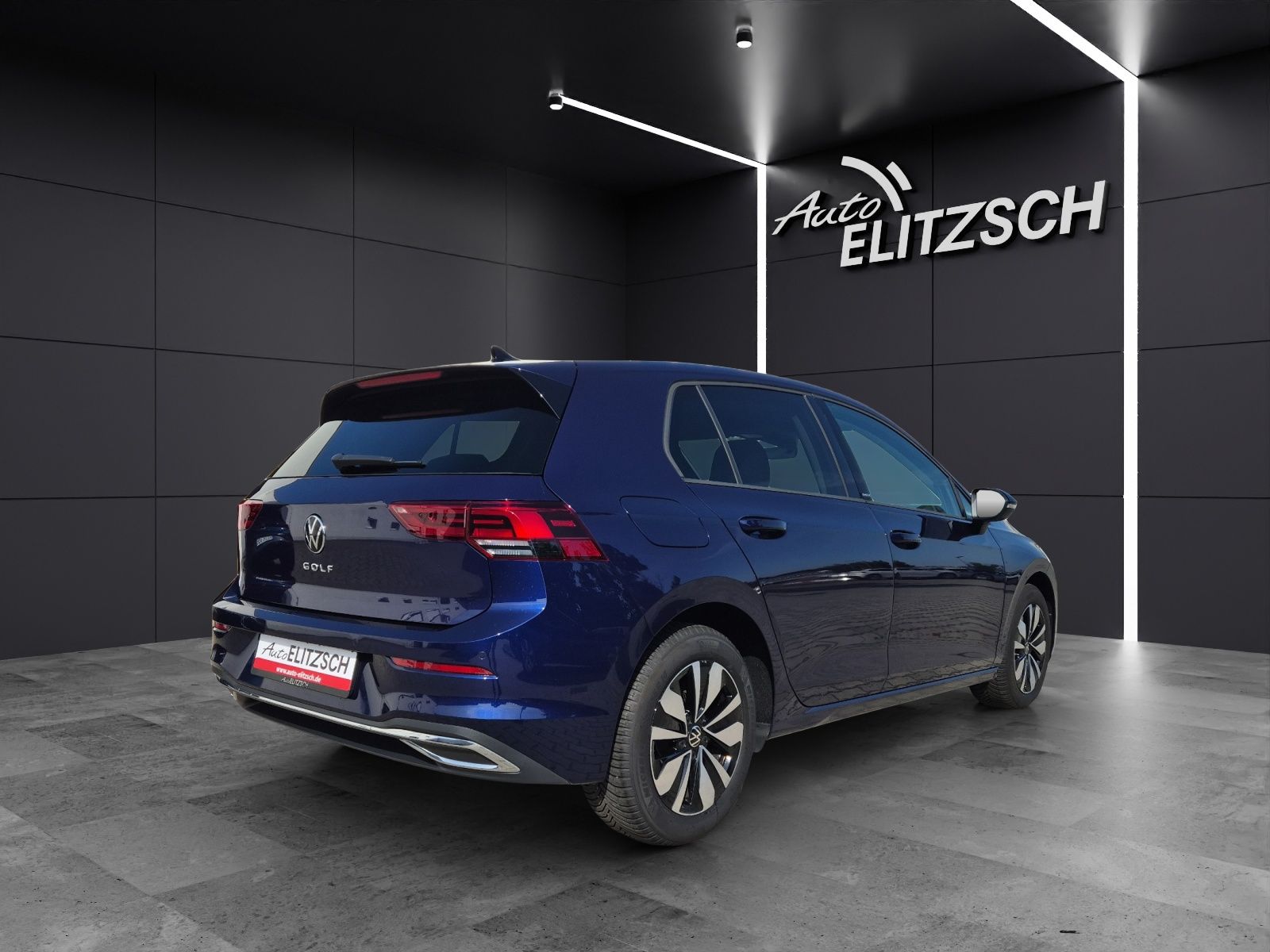 Fahrzeugabbildung Volkswagen Golf VIII TSI Move Climatronic AID APP KAMERA SH