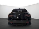 Alfa Romeo Giulia Quadrifoglio 2.9 V6 Bi-Turbo AT8 - Alfa Romeo Giulia