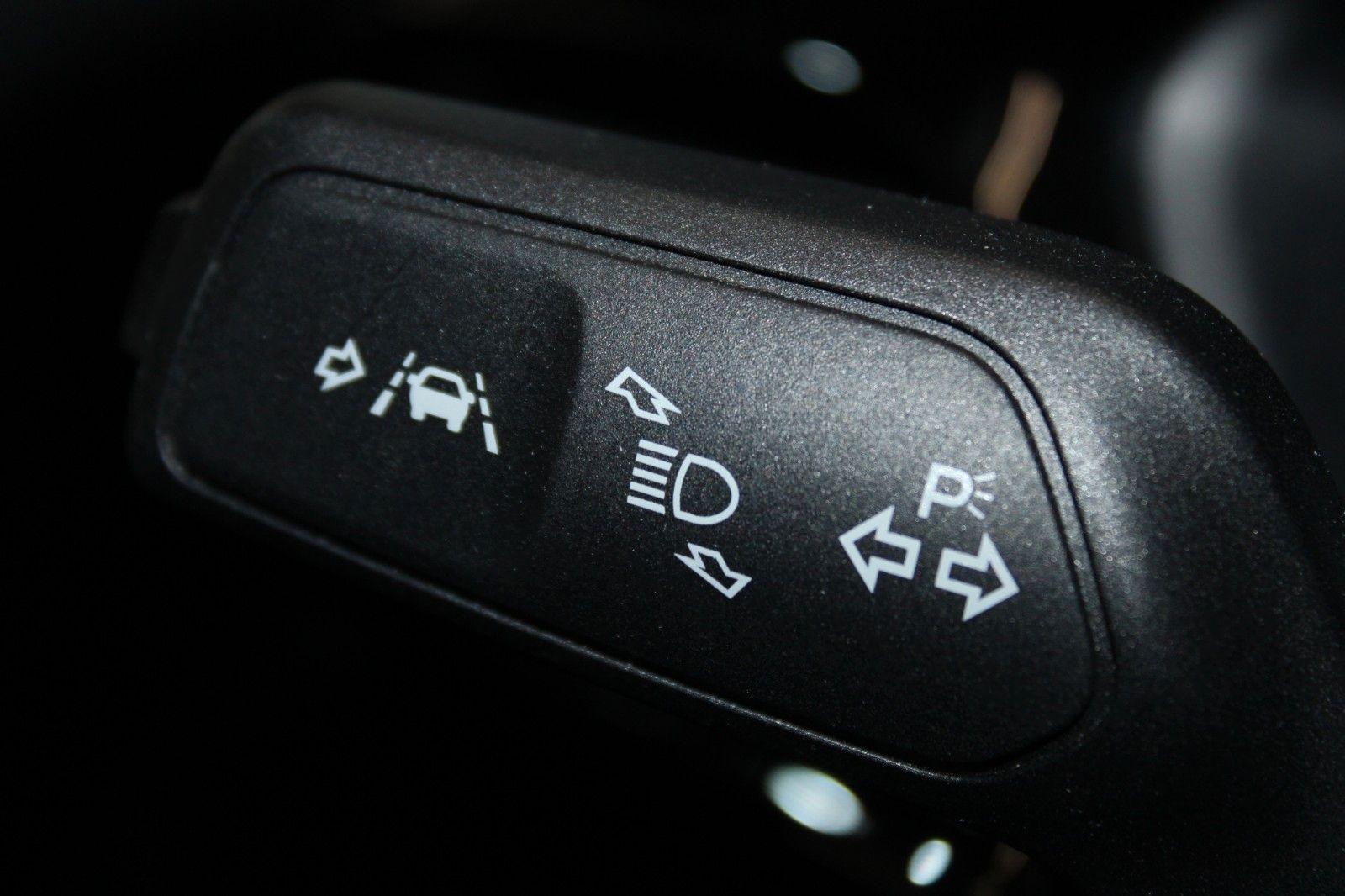 Fahrzeugabbildung Ford Fiesta Trend KLIMA LED WinterPaket PDC 1.Hand