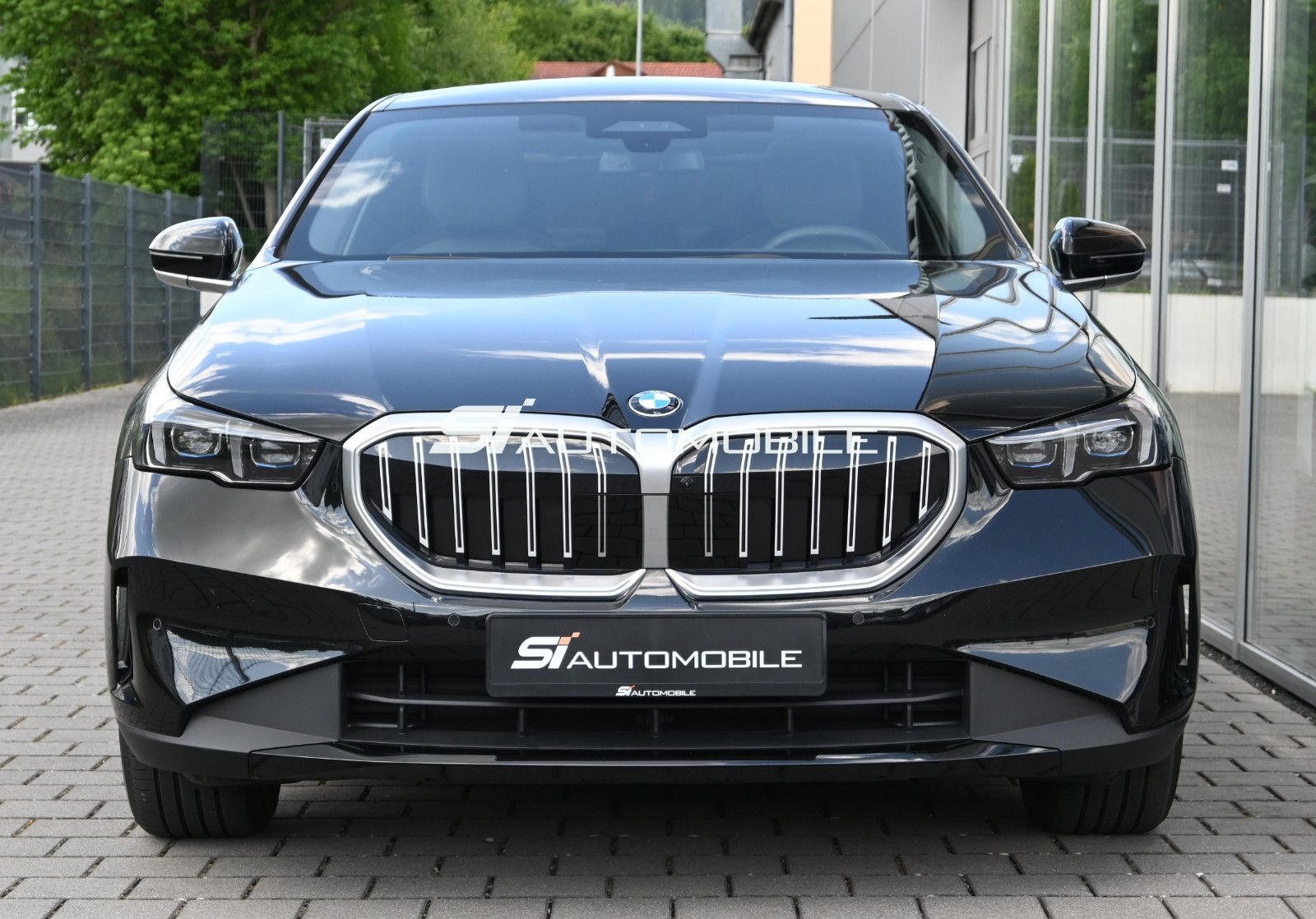 Fahrzeugabbildung BMW 520d xDr. °ACC°MERINO°STANDHEIZ°360°PANO°SITZBEL