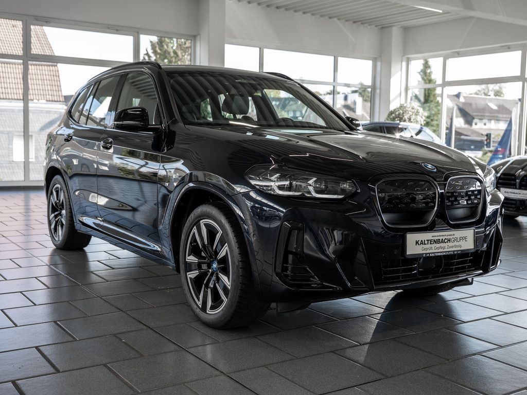 BMW iX3 Inspiring PANO AHK LED ACC W-LAN NAVI KAMERA foto 5