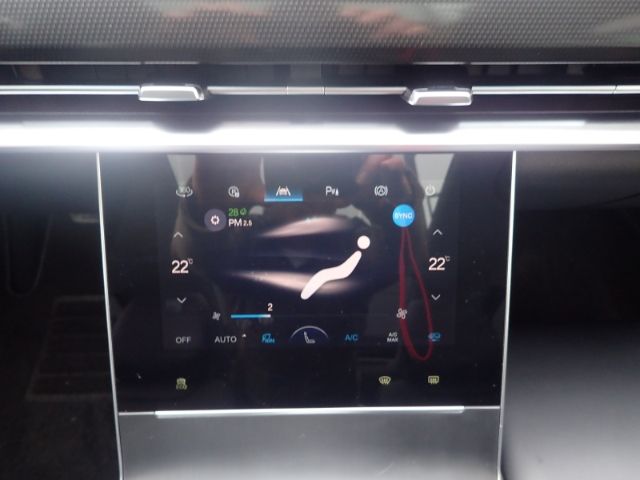 Fahrzeugabbildung BAIC X75 1.5T 7DCT Massagesitze Sitzbelüftung Indukti