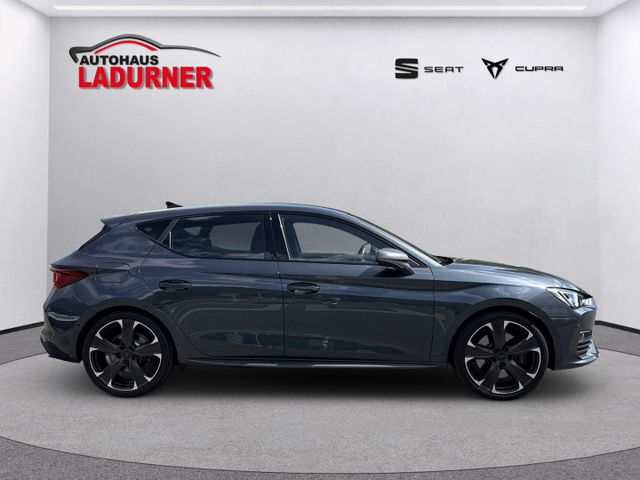 Leon E-HYBRID *NAVI+LED+PDC+FAHRASSISTENZPAKET*