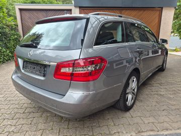 Mercedes E 250 - 10