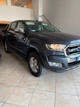 Ford Ranger 2.2 TDCi Doppia Cabina XL 5pt. - Ford Ranger: 2.5