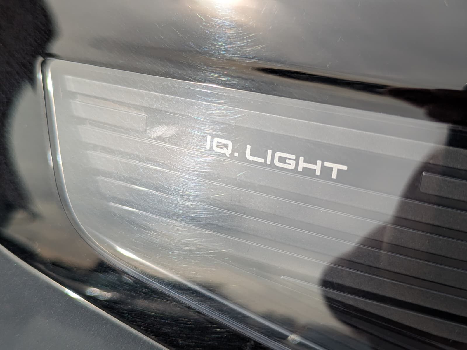 Fahrzeugabbildung Volkswagen Tayron 2.0 TDI 4M R-Line 7Si*MATRIX*AHK*PANO*HUD