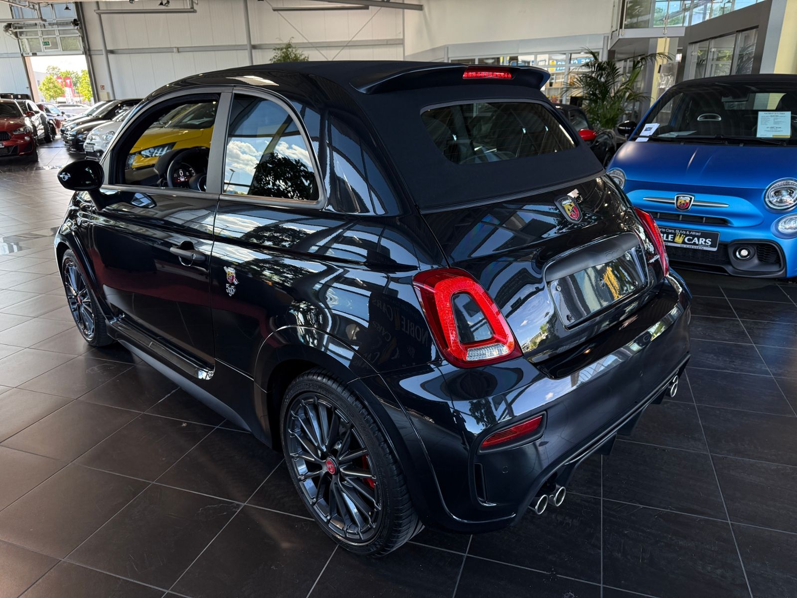Fahrzeugabbildung Abarth 595C Competizione NAVI ALU