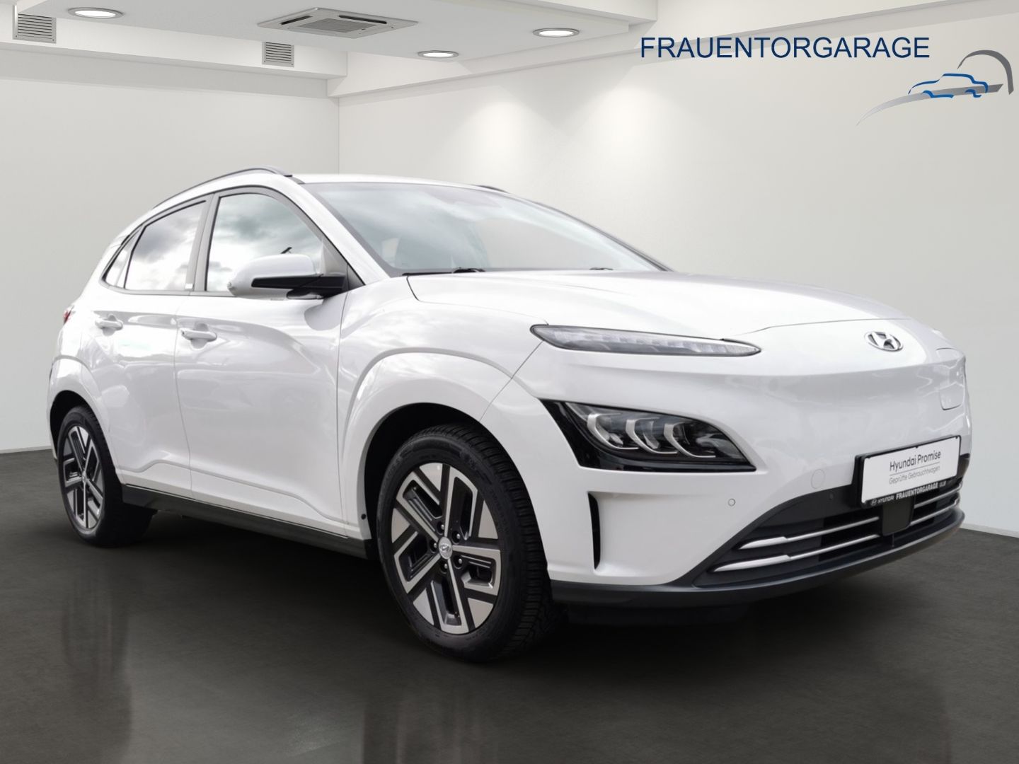 Fahrzeugabbildung Hyundai KONA Elektro PRIME Navi LED HUD el. Sitze Kamera