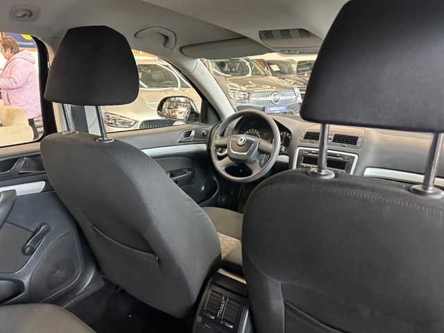 MYAUTOCENTER – Gebraucht- und Jahreswagen mit Werkstattservice in Pfaffenhofen Skoda Octavia Combi Ambiente *Klima*TÜV NEU*