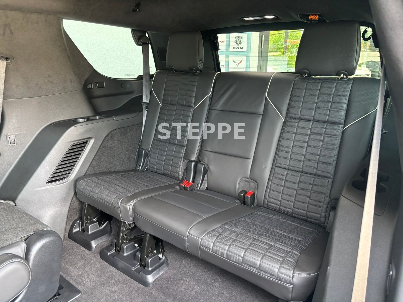Cadillac Escalade V-Series 6.2 V8 Supercharged AWD