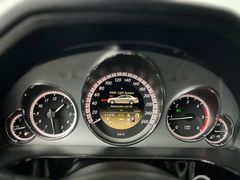 MERCEDES-BENZ E 250 CDI / AHK / NUR 89.tKM / TOP AUSST./ MERCEDES-BENZ E 250 CDI / AHK / NUR 89.tKM / TOP AUSST./