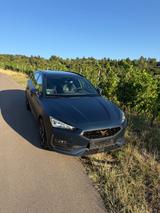 Cupra Leon 2.0 TSI 310PS 4Drive DSG- Blau Matt - blaue Cupra Leon