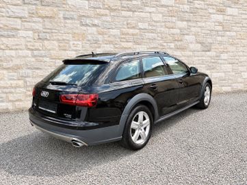 Audi A6 Allroad - 1