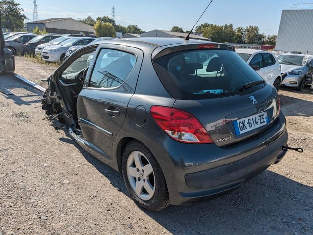 Peugeot 207 1.4 PUISSANCE 95