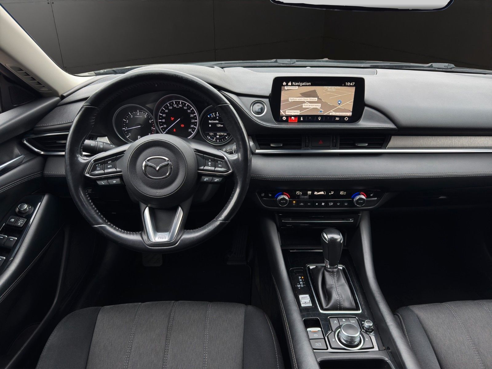 Fahrzeugabbildung Mazda 6 *ACC*360°*Matrix-LED*Bhz.Lenk*HUD*Carplay