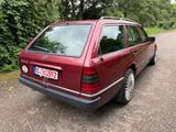 Mercedes-Benz 300TE/KLIMA/LEDER/SITZHEIZUNG/EFH/ - Mercedes-Benz 300 in Berlin