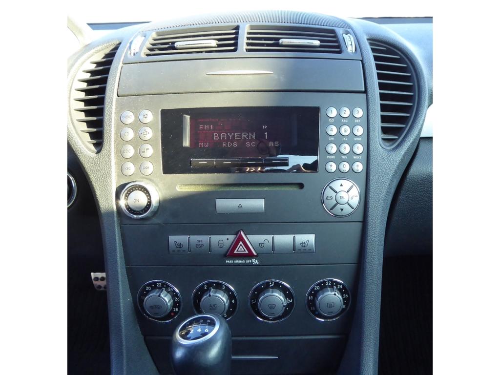 Mercedes-Benz SLK 280