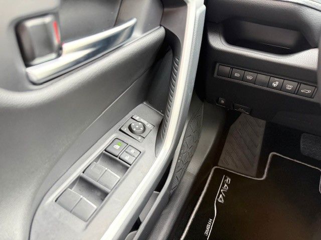Fahrzeugabbildung Toyota RAV 4 Hybrid Teamplayer 2.5l 218PS Kamera!