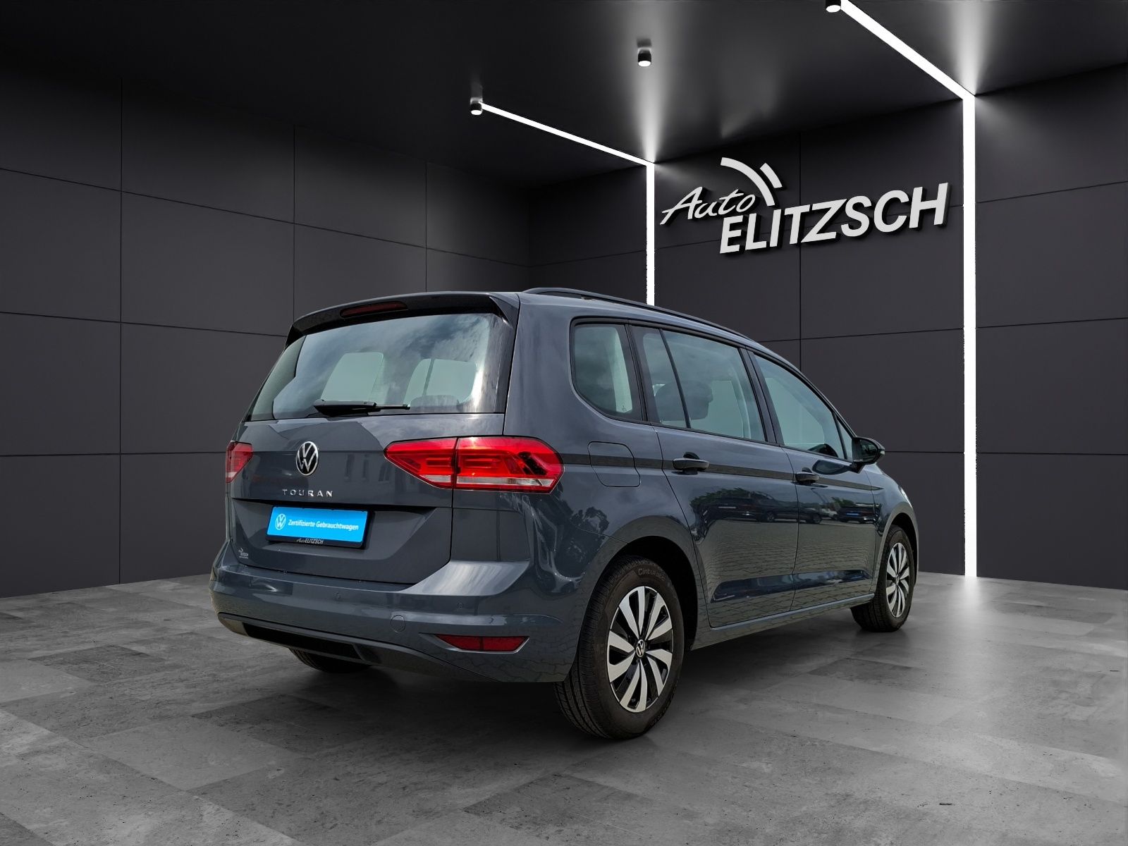 Fahrzeugabbildung Volkswagen Touran TSI Comfortline DSG  7-Si ACC PDC SH LM