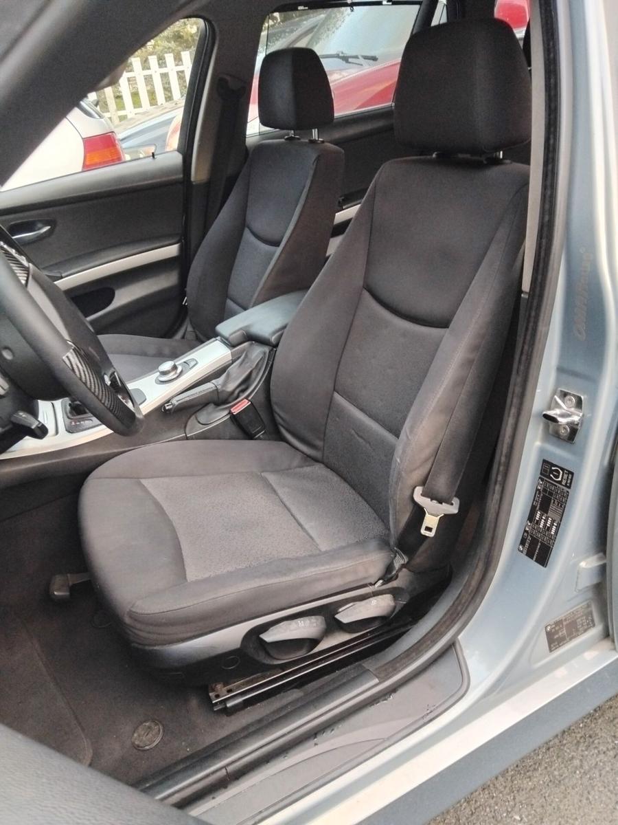 BMW 320 2007 — photo 11