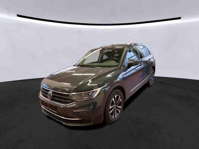 Volkswagen Tiguan 2.0TDI United Life Navi AHK LED