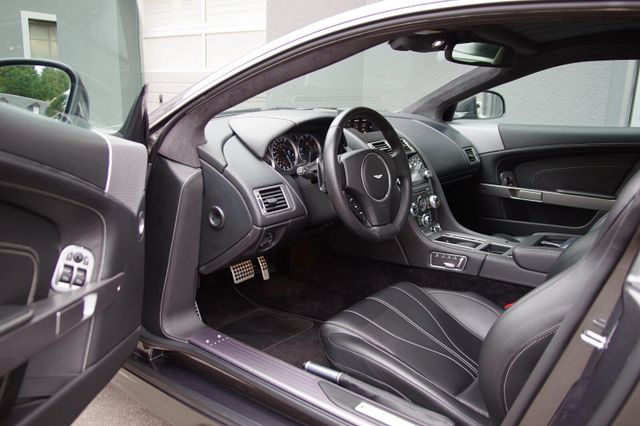 Aston Martin DB 9 Coupe*Facelift,Unfallfrei,Scheckh.,Dt.-FZG*