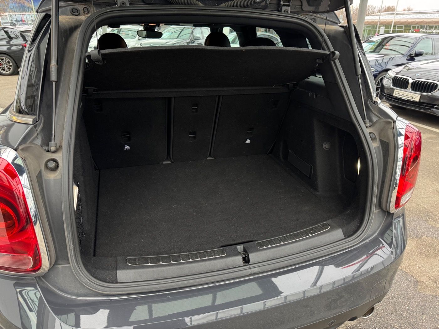 Fahrzeugabbildung MINI Countryman Cooper SD Chili ACC 2 JAHRE GARANTIE